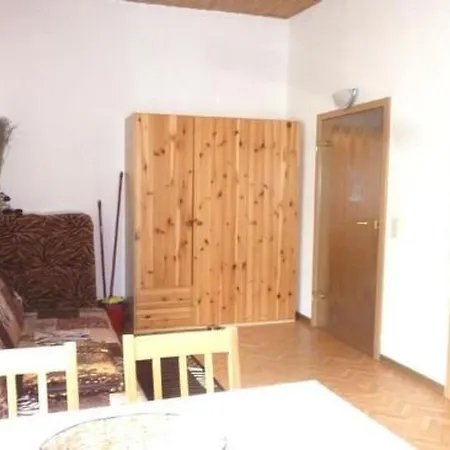 דירה Gemuetliche In By Interhome *